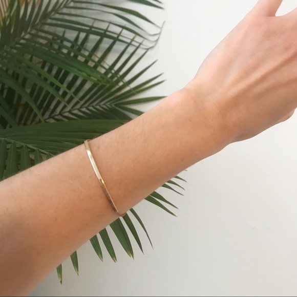 Minimal Gold Bar Bracelet - Picture 2 of 3